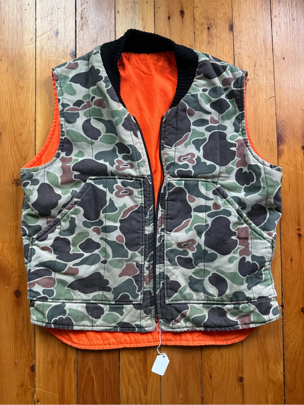 Vintage 90s Y2K Walls Duck Camo Hunting Vest Men’s Medium. Hunter Orange